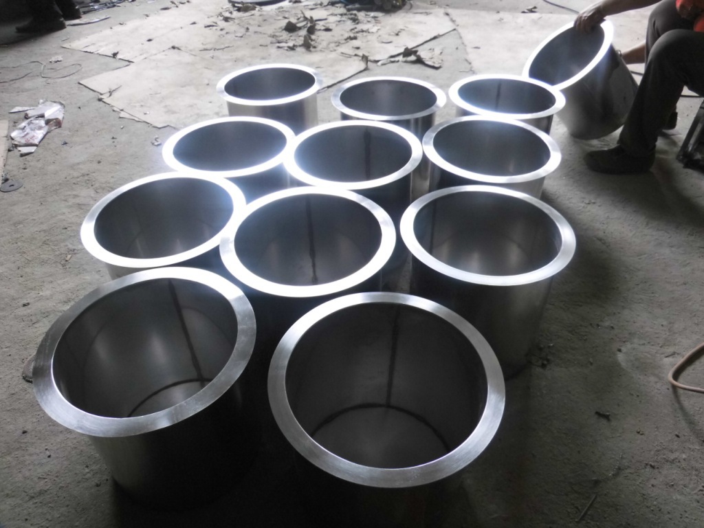 不銹鋼制品加工的藝術(shù)與實(shí)用之美——探訪廣州市荔灣區(qū)順鴻發(fā)不銹鋼板材加工部